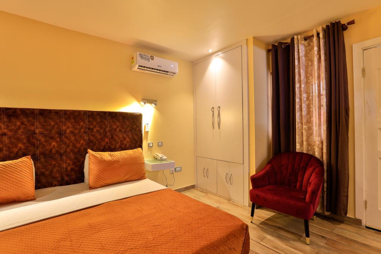 Roses Guest House Kumasi Bagian luar foto